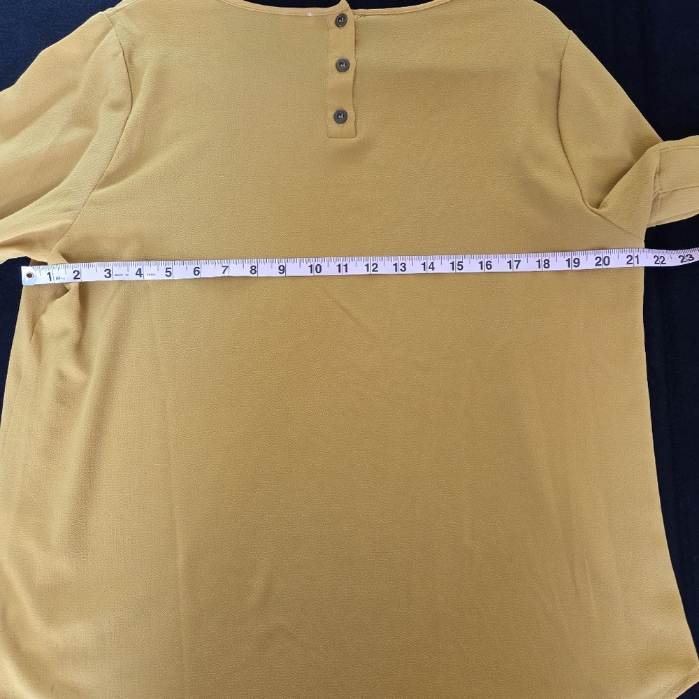 Cupio Womens Flowy Bell Sleeve Top Goldenrod XL - Picture 6 of 9
